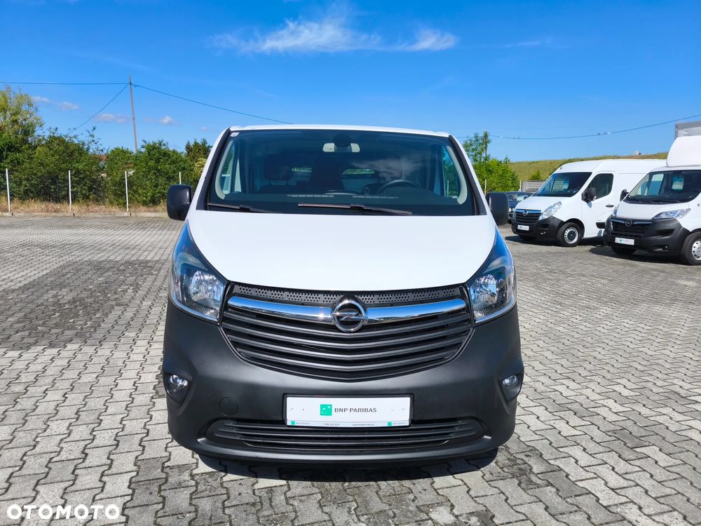 Opel Vivaro - 8