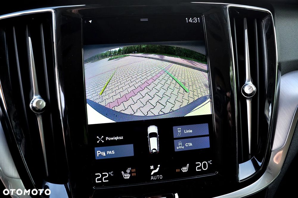 Volvo V60 B3 B Geartronic Momentum Pro - 32