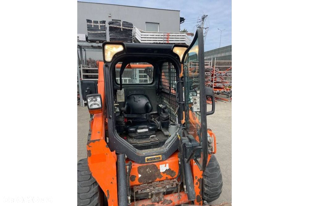 Bobcat S530 - 10