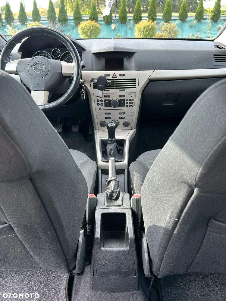 Opel Astra - 30