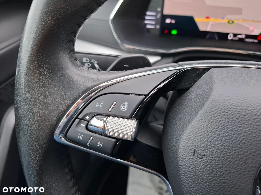 Skoda Octavia Combi 2.0 TDI DSG Clever - 18