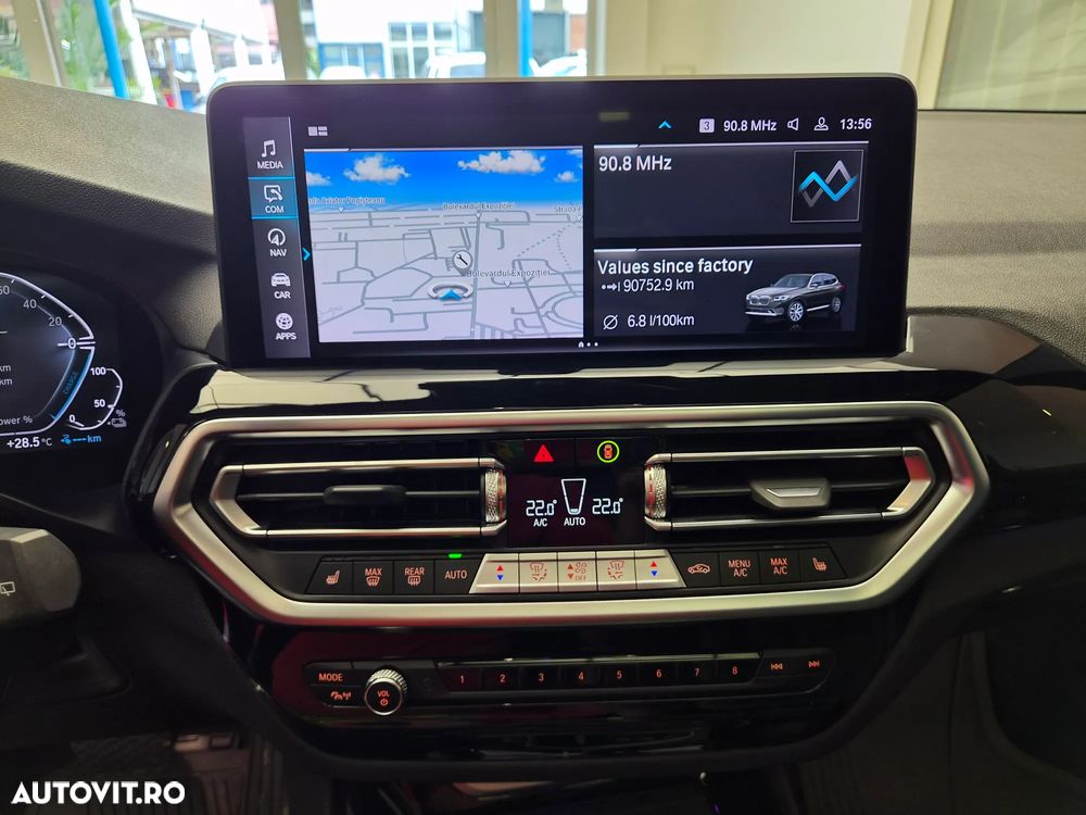 BMW X3 xDrive30e AT PHEV - 23