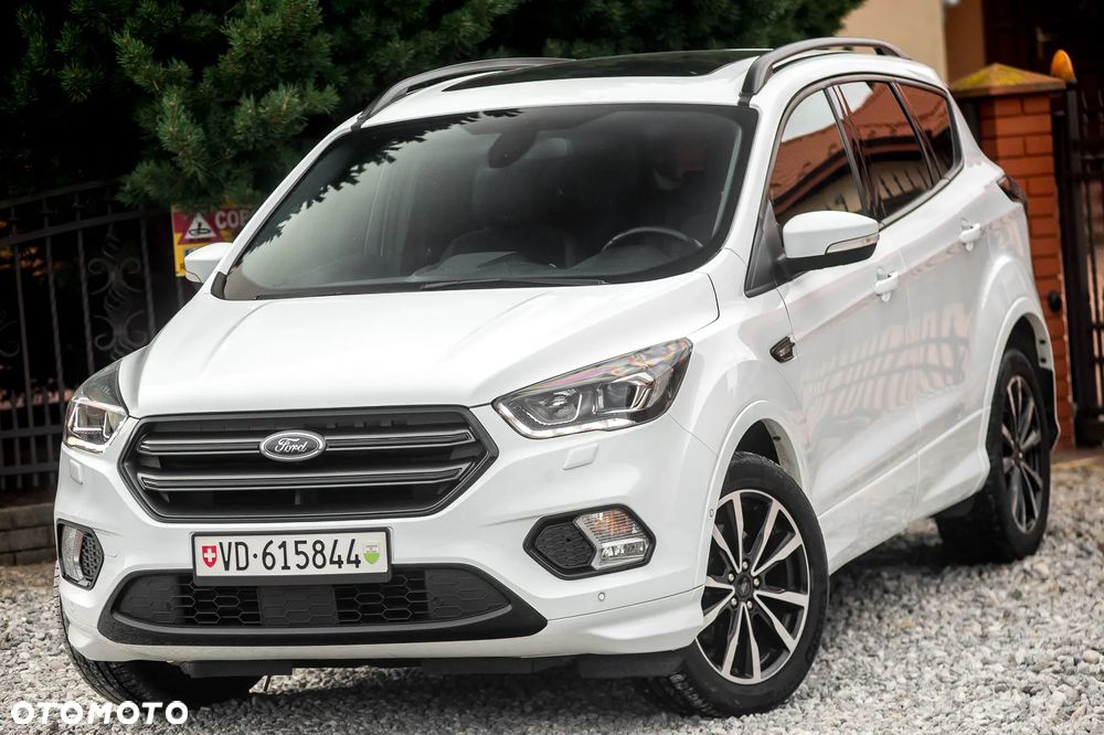 Ford Kuga 2.0 TDCi 4x4 ST-Line - 12