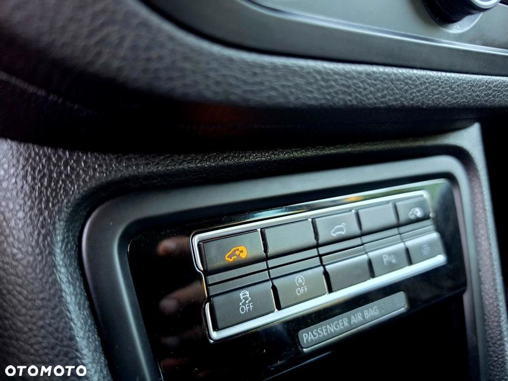 Volkswagen Sharan - 27