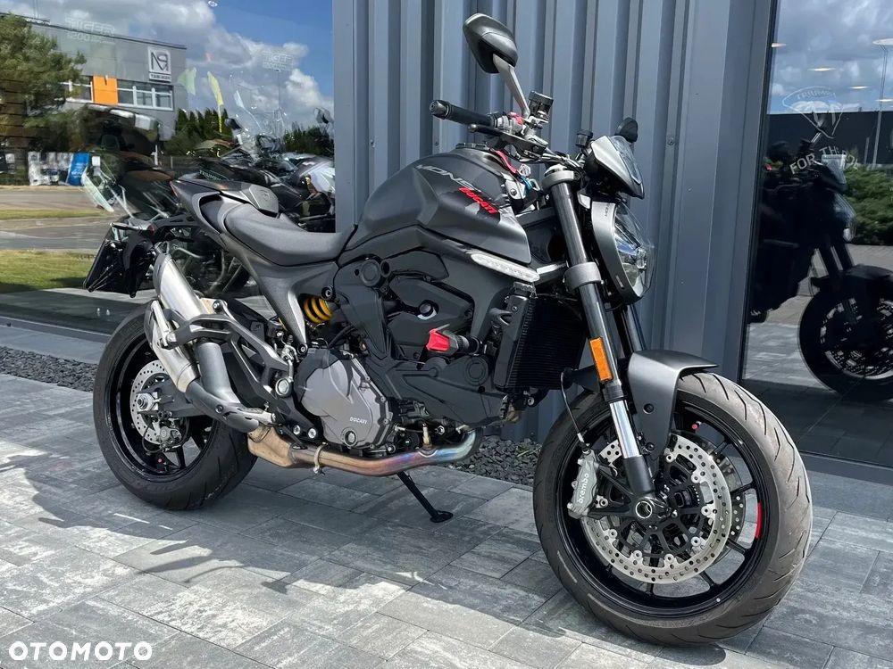 Ducati Monster - 2