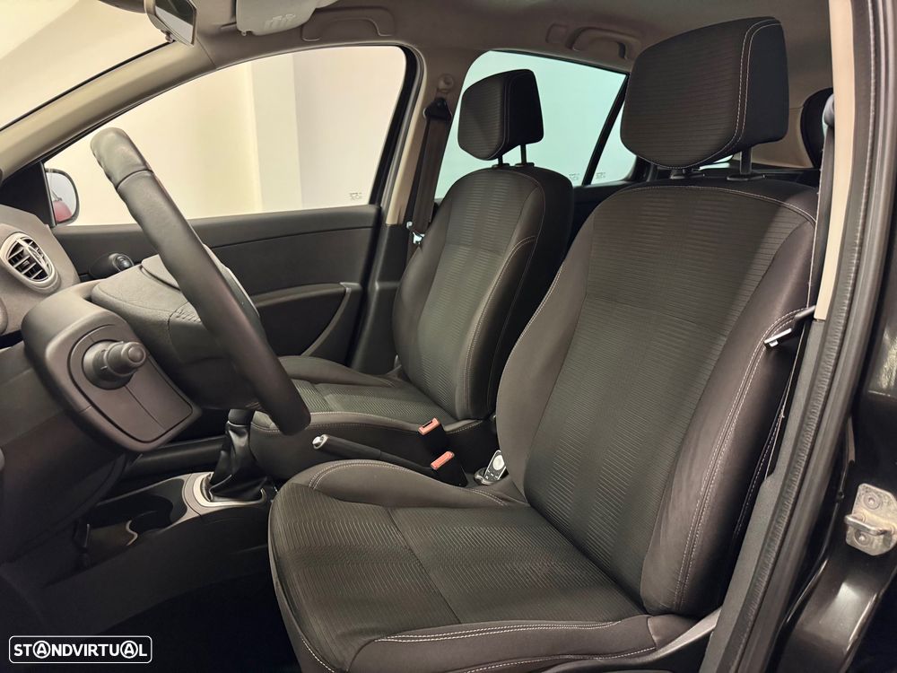 Renault Clio Break 1.2 TCE Dynamique S - 11