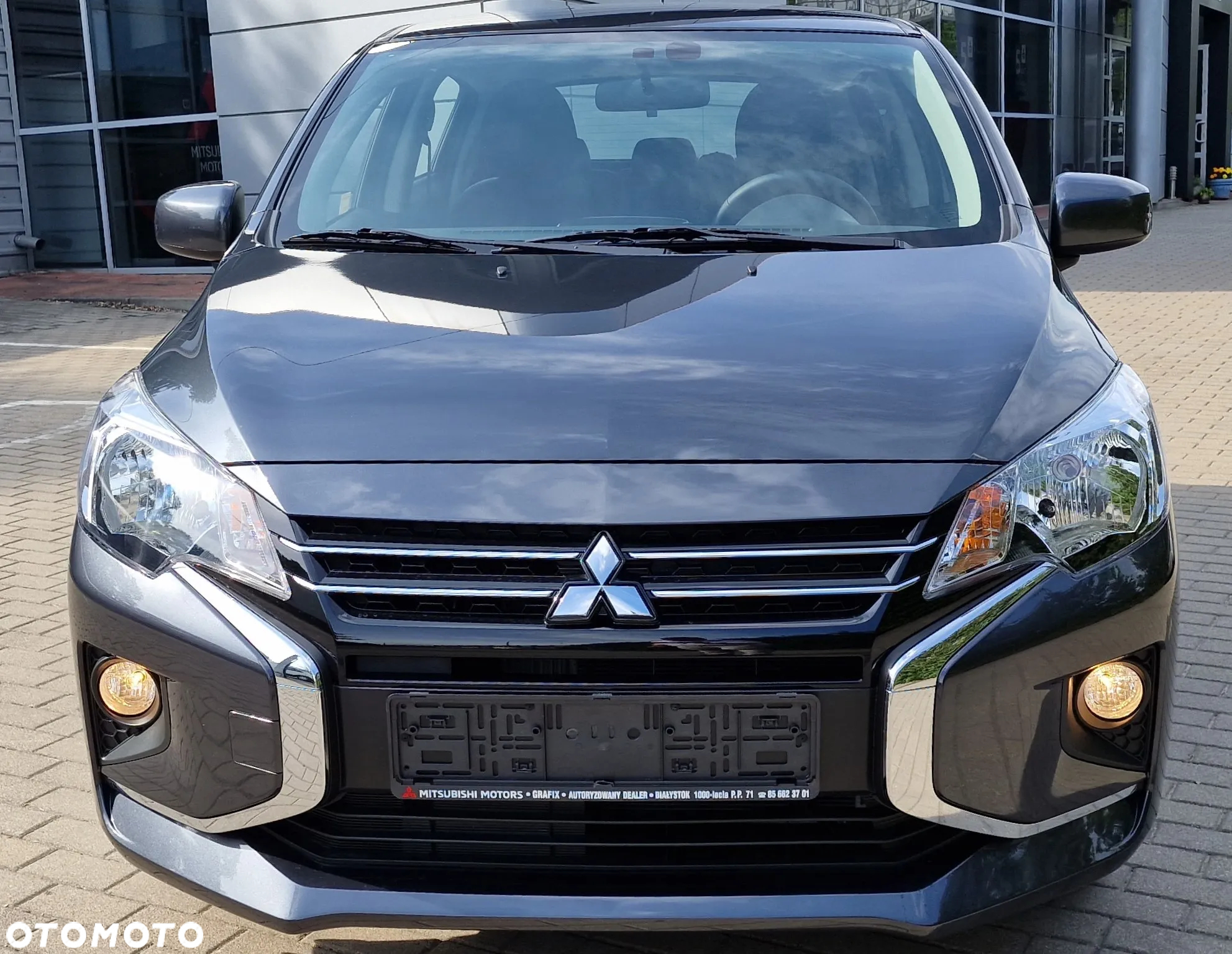 Mitsubishi Space Star 1.2 Invite SDA CVT - 3