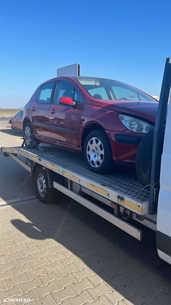 Dezmembram Peugeot 307 2.0HDI din 2006 - 1