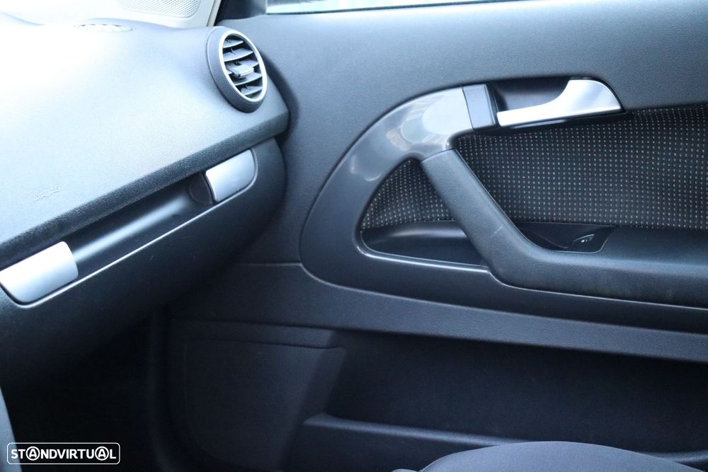 Audi A3 2.0 TDI Attraction - 10