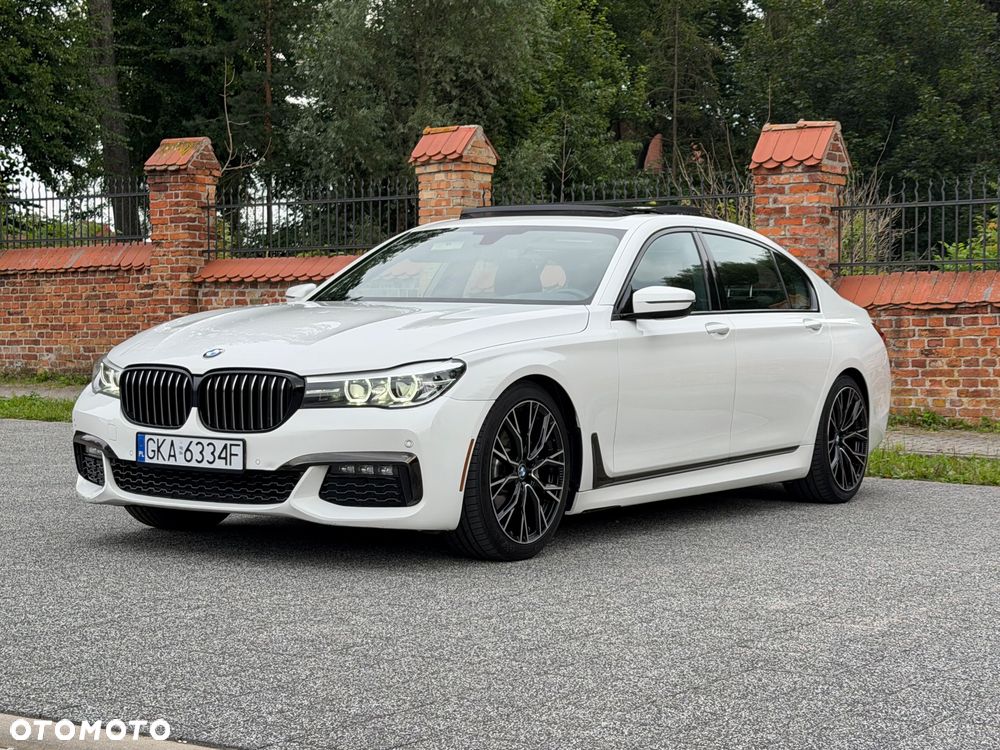 BMW Seria 7 740Li - 1