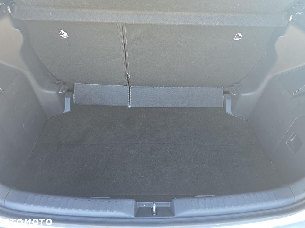 Toyota Yaris Hybrid 1.5 Comfort - 14