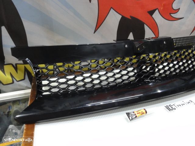 Grelha Frontal VW Golf 4 / IV em favo de mel, sem simbolo em ABS plastico - 3