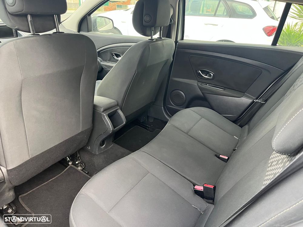 Renault Mégane Sport Tourer ENERGY dCi 110 Start & Stopp Dynamique - 6