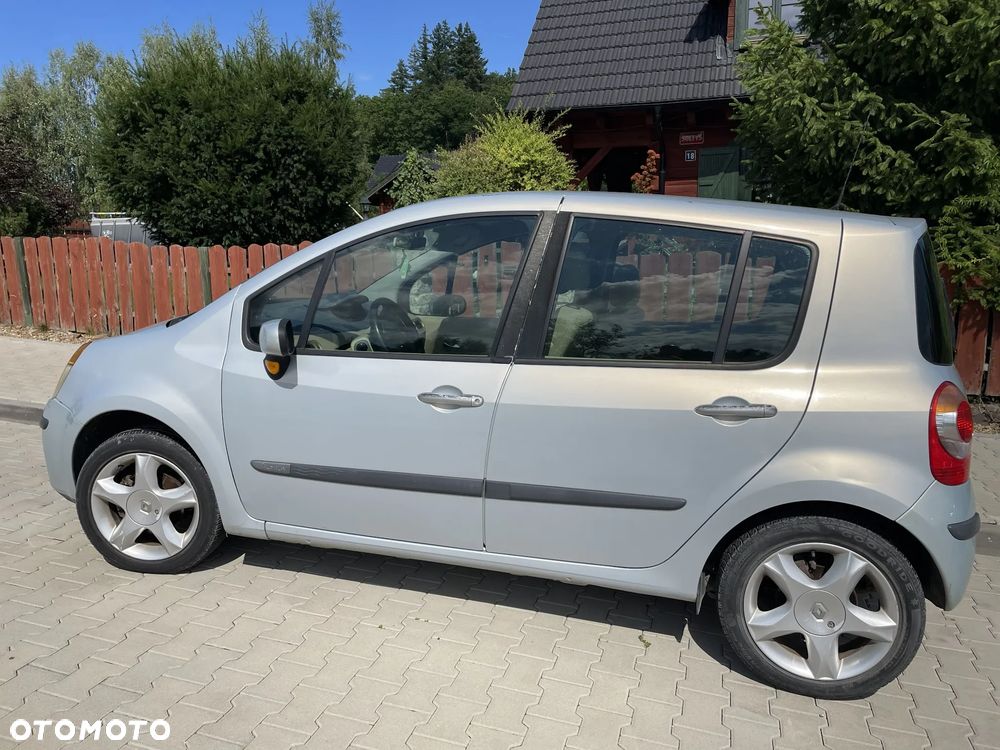 Renault Modus - 2