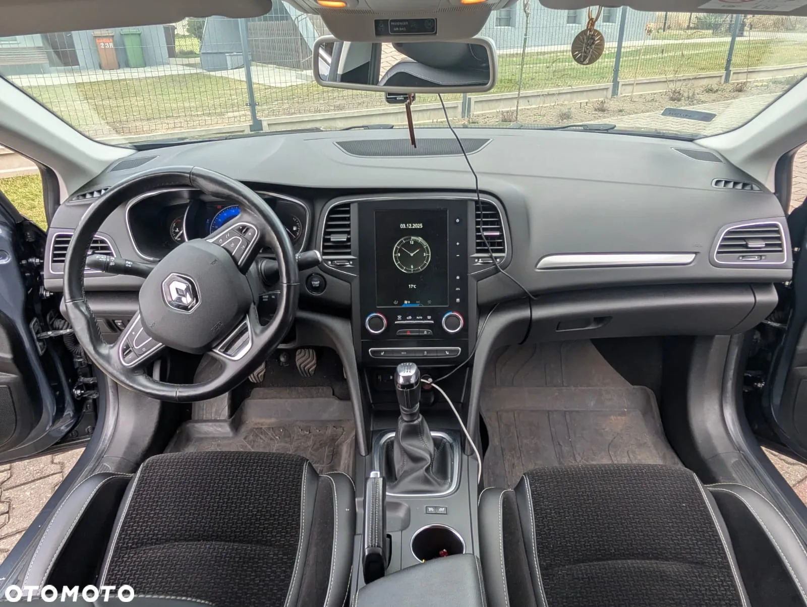 Renault Megane 1.3 TCe FAP Intens - 9