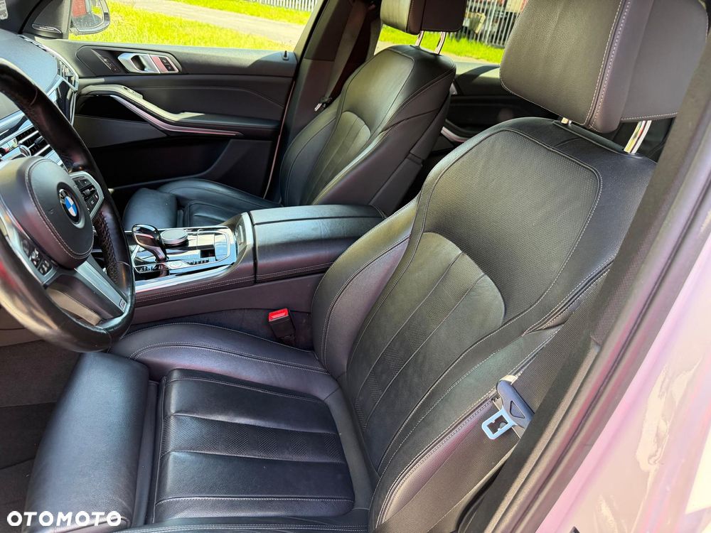 BMW X5 xDrive40i - 23
