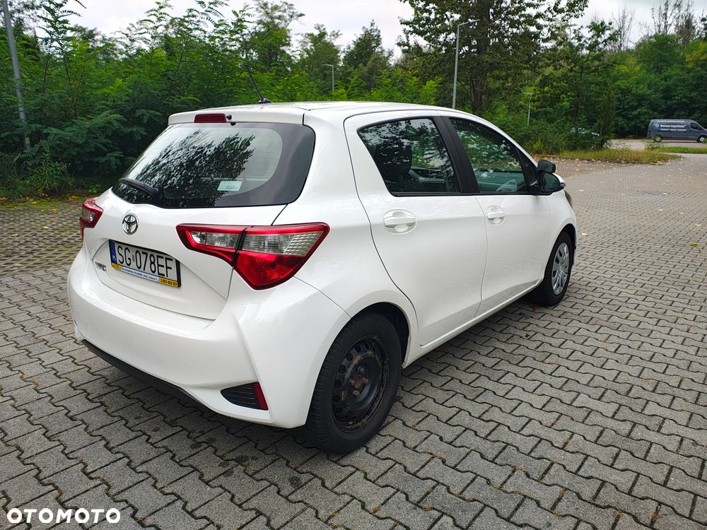 Toyota Yaris 1.5 Active - 5