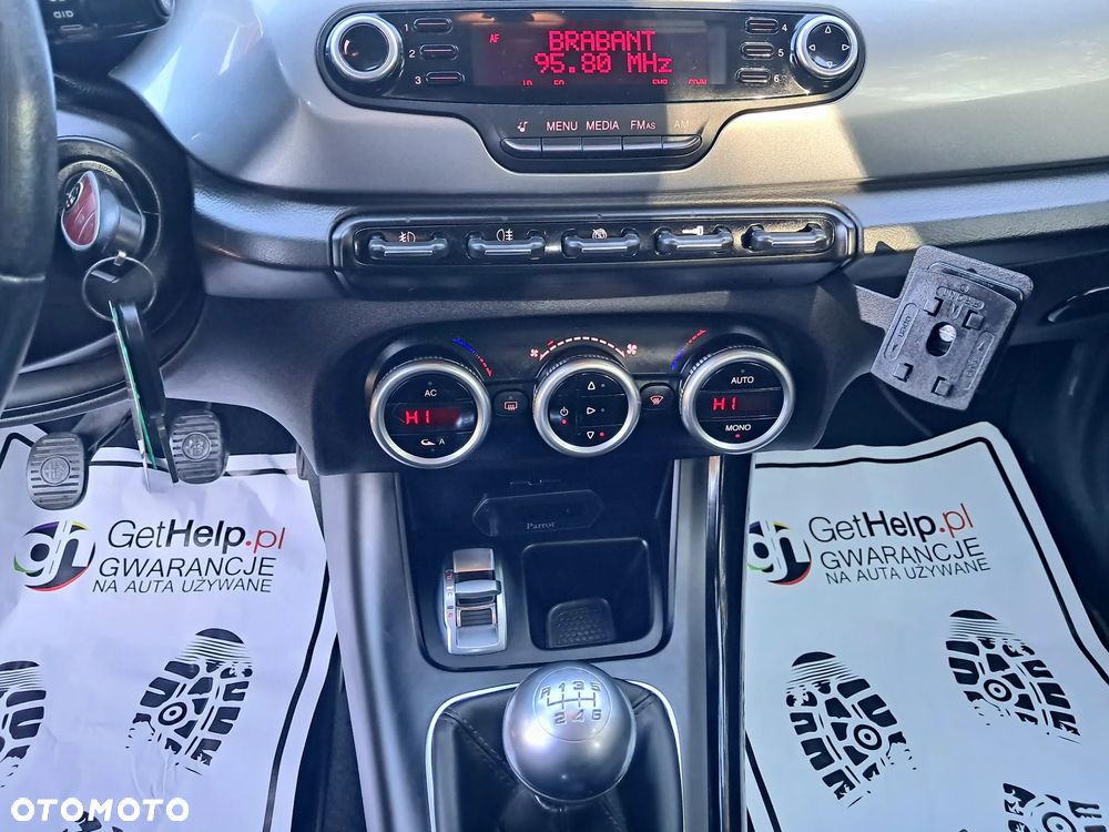 Alfa Romeo Giulietta 1.4 TB 16V Turismo - 31