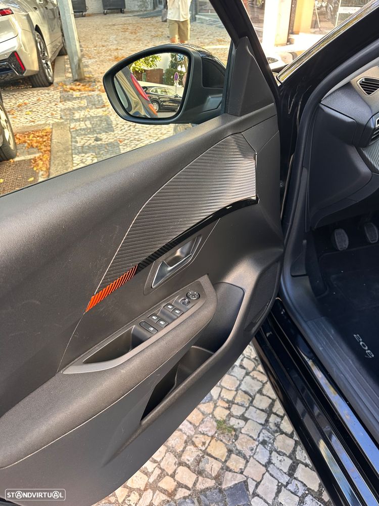 Peugeot 208 1.2 PureTech Active Pack - 9