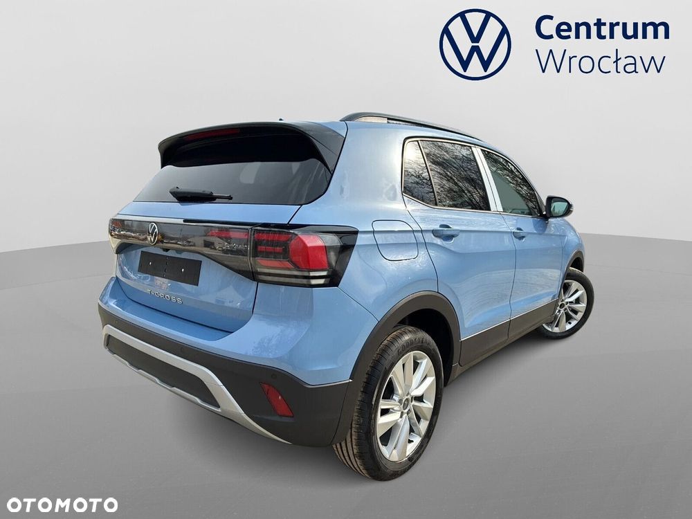 Volkswagen T-Cross - 11