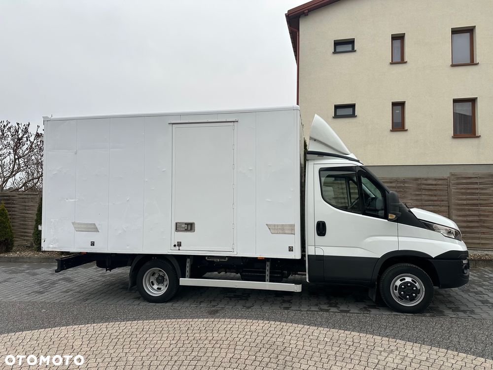 Iveco Daily 50-150 2019 Rok Kontener 8 palet - 4