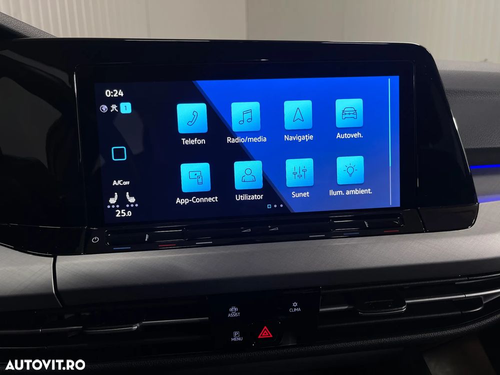 Volkswagen Golf 1.5 eTSI MHEV 150CP DSG Life - 19