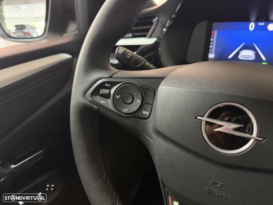 Opel Corsa 1.2 T GS - 20