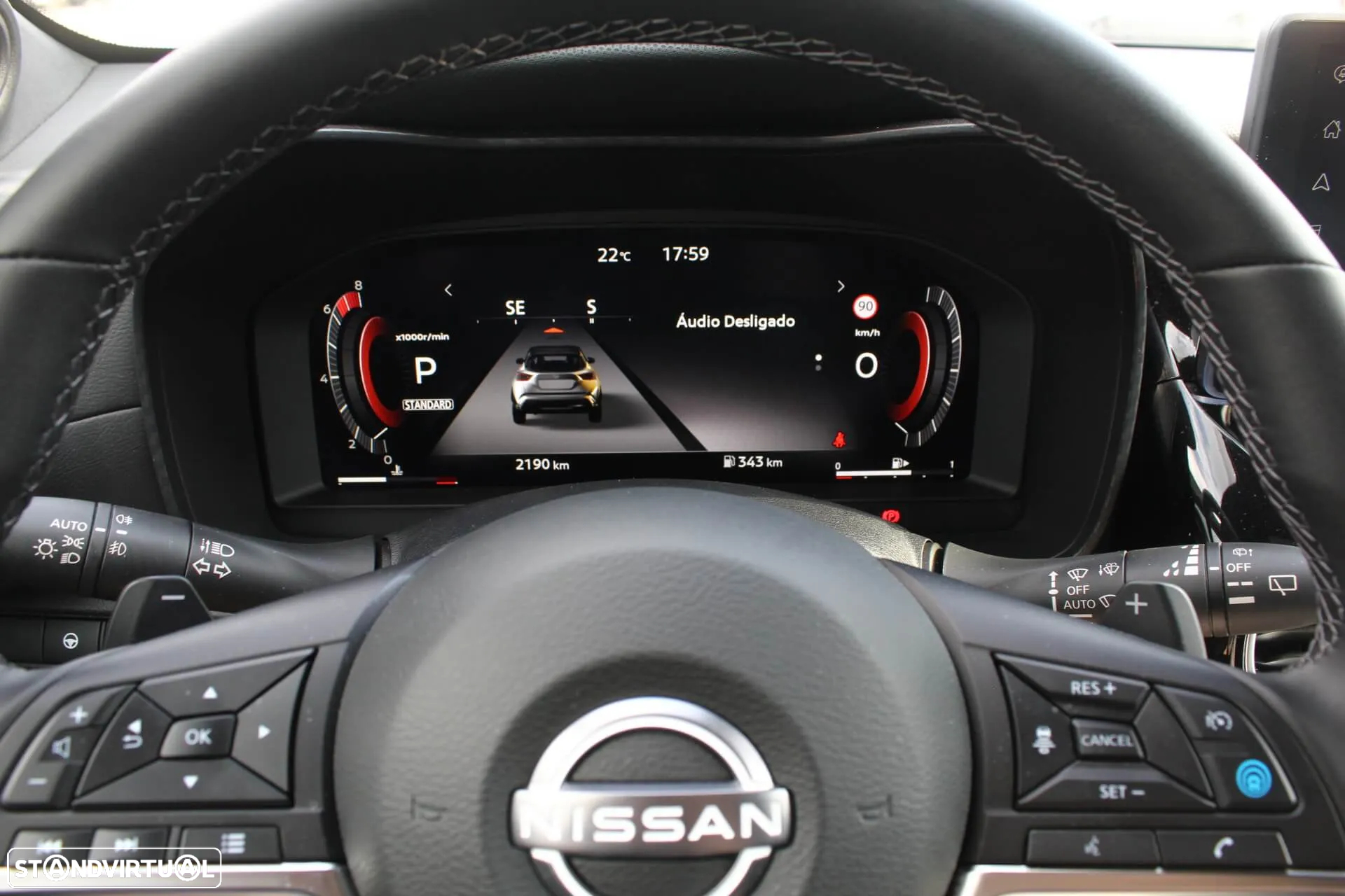 Nissan Juke 1.0 DIG-T Tekna Two Tone DCT - 14