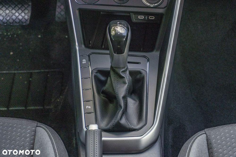 Volkswagen Taigo - 25