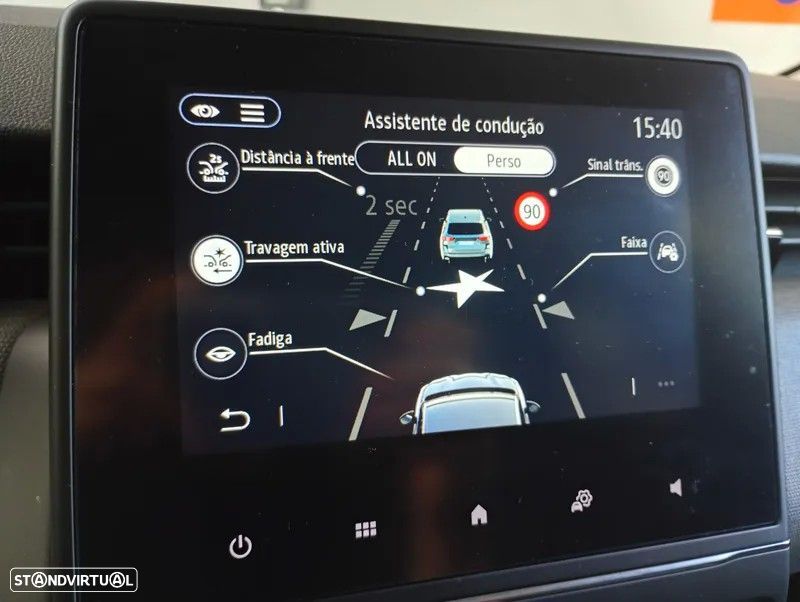 Renault Clio 1.0 TCe Evolution - 26