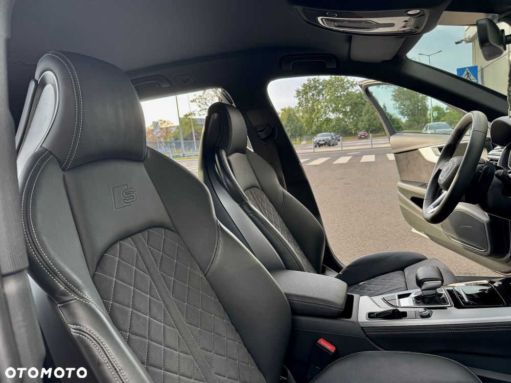 Audi A4 Avant 40 TDI mHEV Quattro S Line S tronic - 27