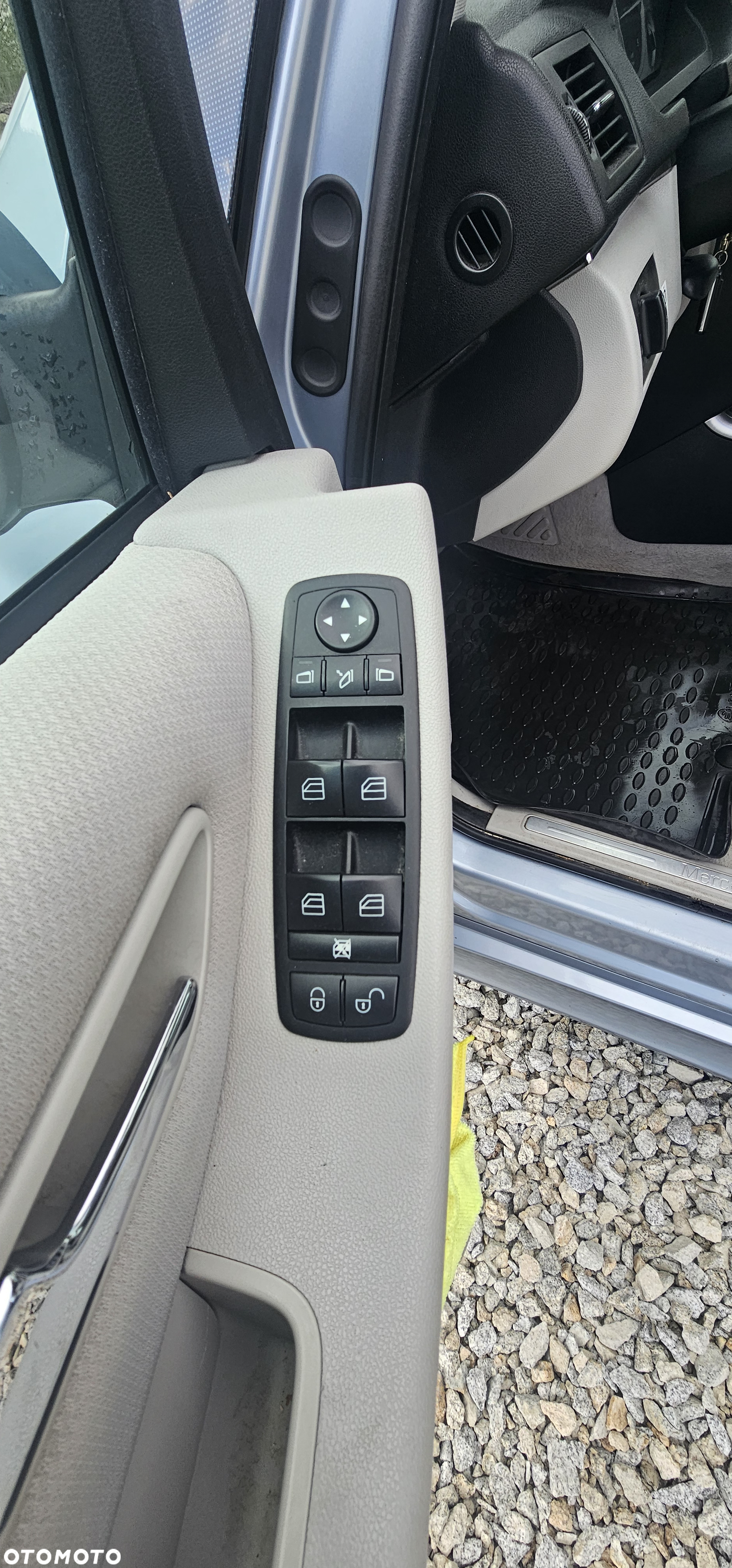 Mercedes-Benz Klasa B 200 CDI DPF Autotronic Special Edition - 15