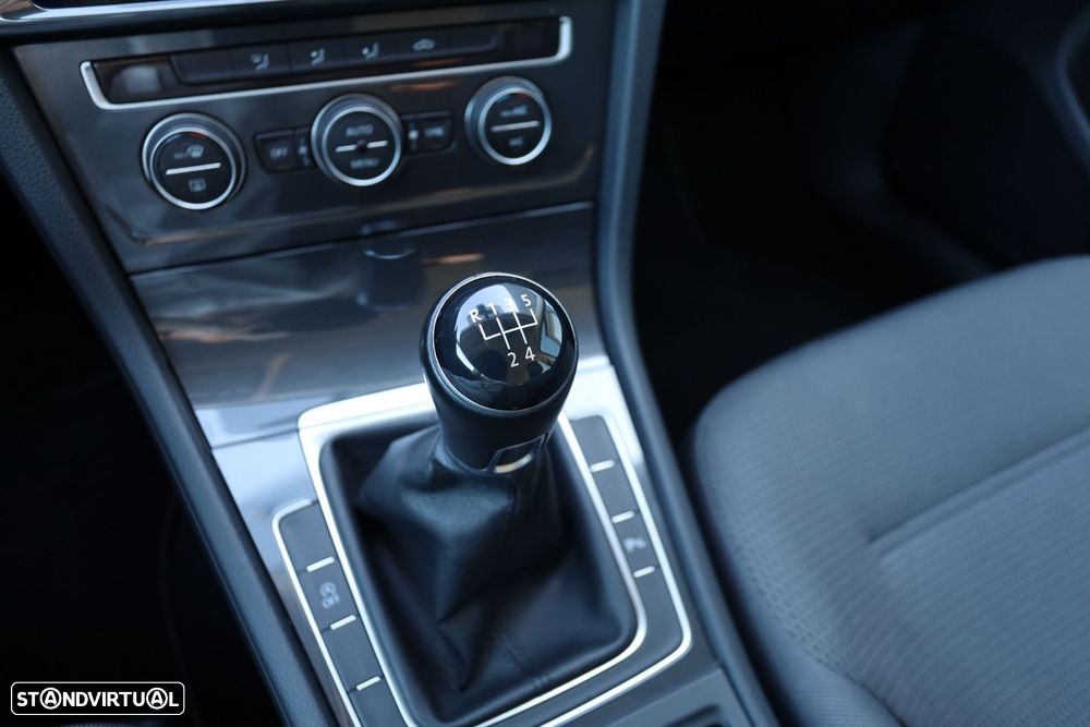 VW Golf Variant 1.6 TDi Highline - 10