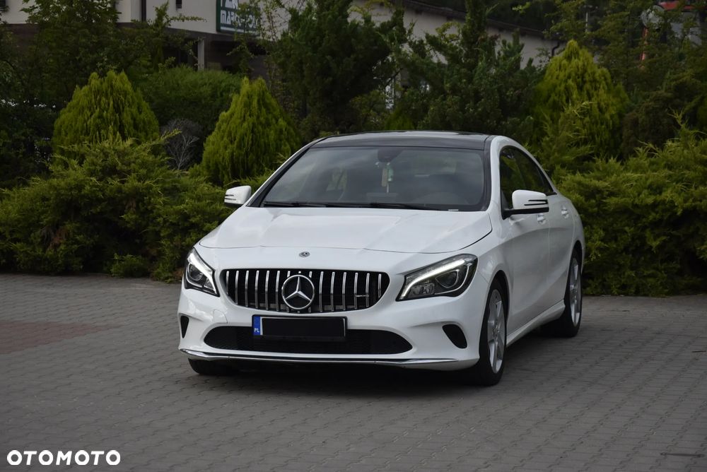 Mercedes-Benz CLA - 26