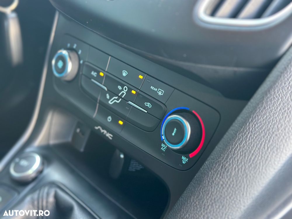 Ford Focus 1.5 TDCi Trend - 15