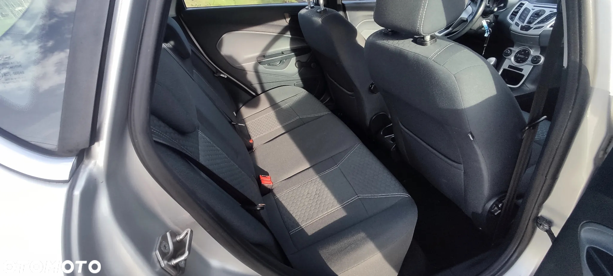 Ford Fiesta 1.25 Titanium EU5 - 14
