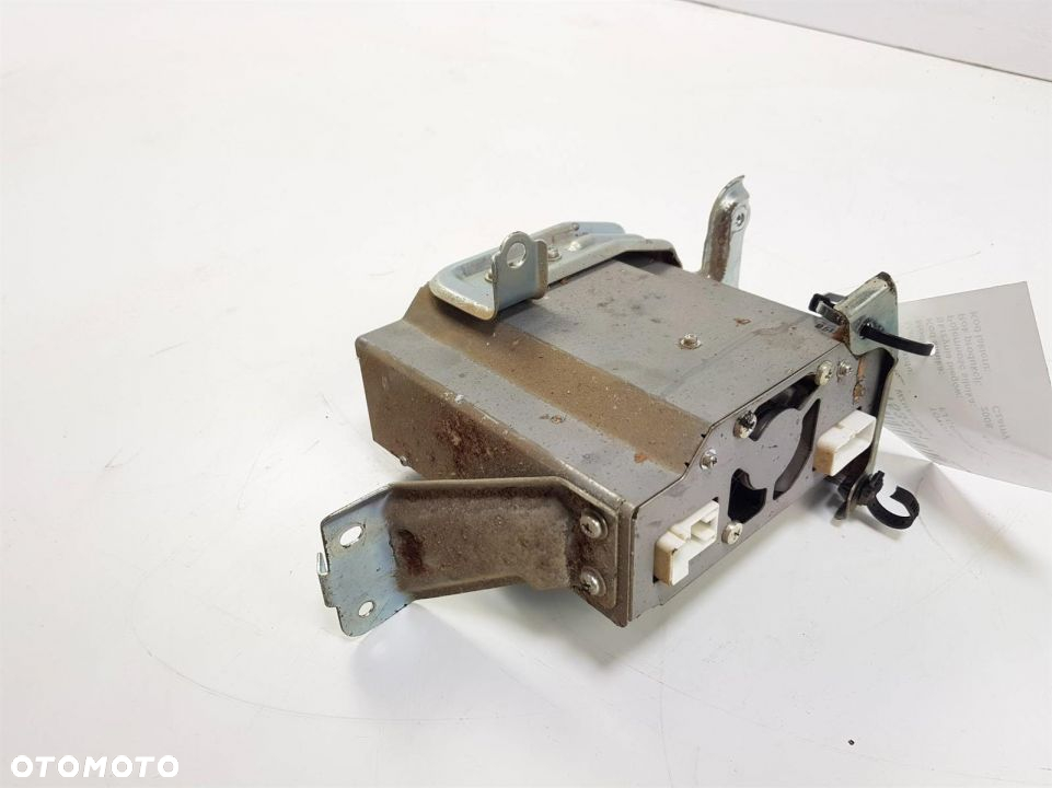 WZMACNIACZ TOYOTA FJ CRUISER 2008 - 4