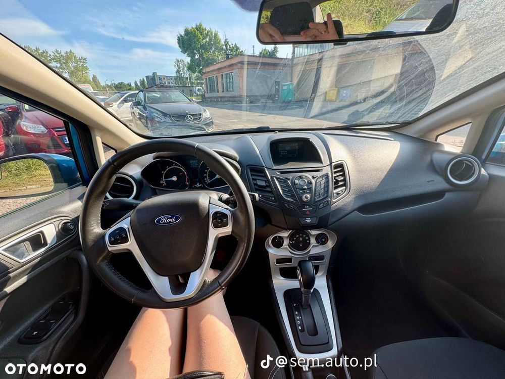 Ford Fiesta - 10
