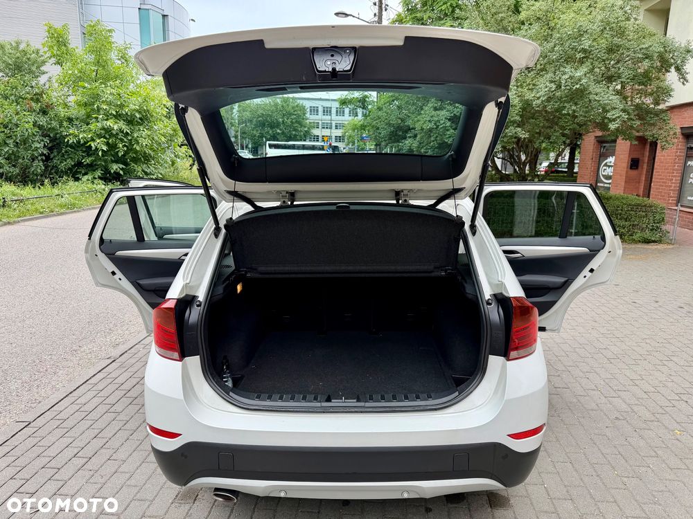 BMW X1 sDrive16d - 10