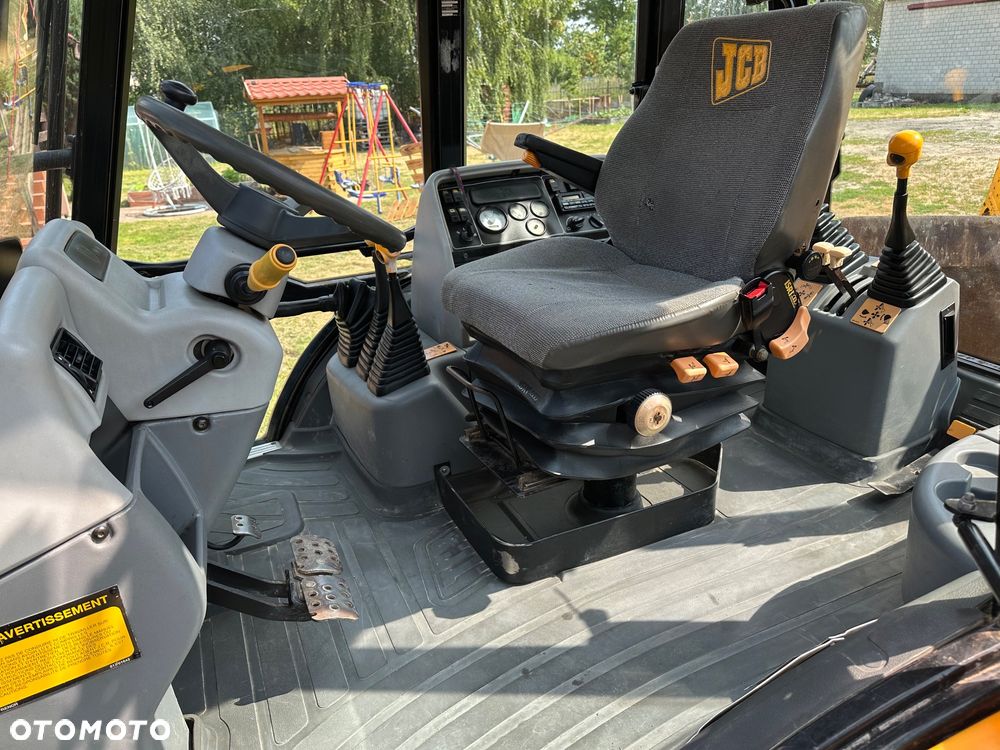 JCB 3CX Super stan 2001 rok 4x4 silnik Perkins Turbo - 4