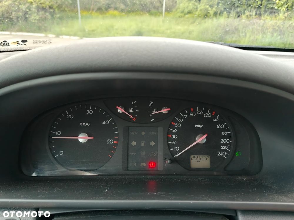 Renault Laguna Grandtour 1.9 dCi Emotion - 22