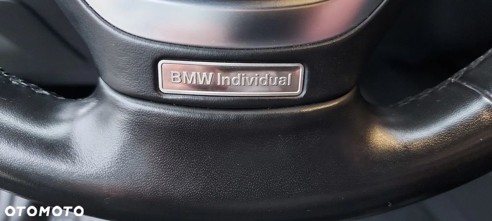 BMW Seria 3 320i GPF Sport Line Shadow - 28