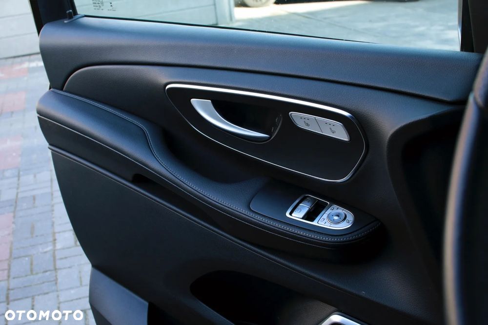 Mercedes-Benz Klasa V 300 d 4-Matic 9G-Tronic Avantgarde (ekstra d³) - 16