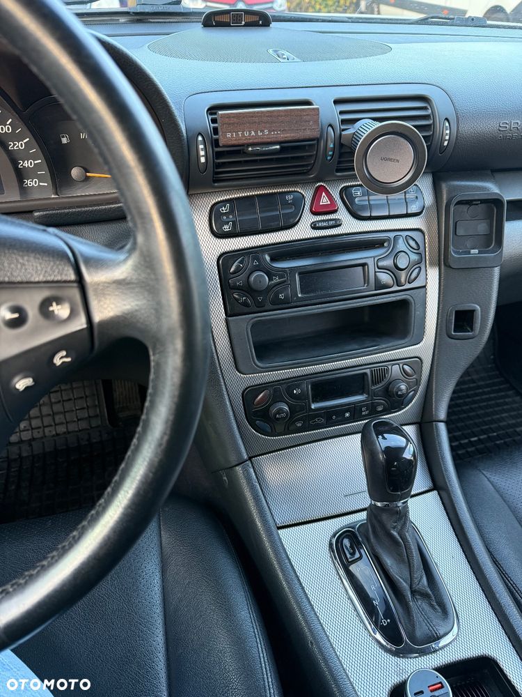 Mercedes-Benz Klasa C - 17