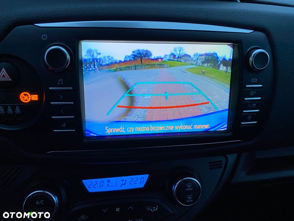 Toyota Yaris 1.5 VVT-i Team Deutschland - 29