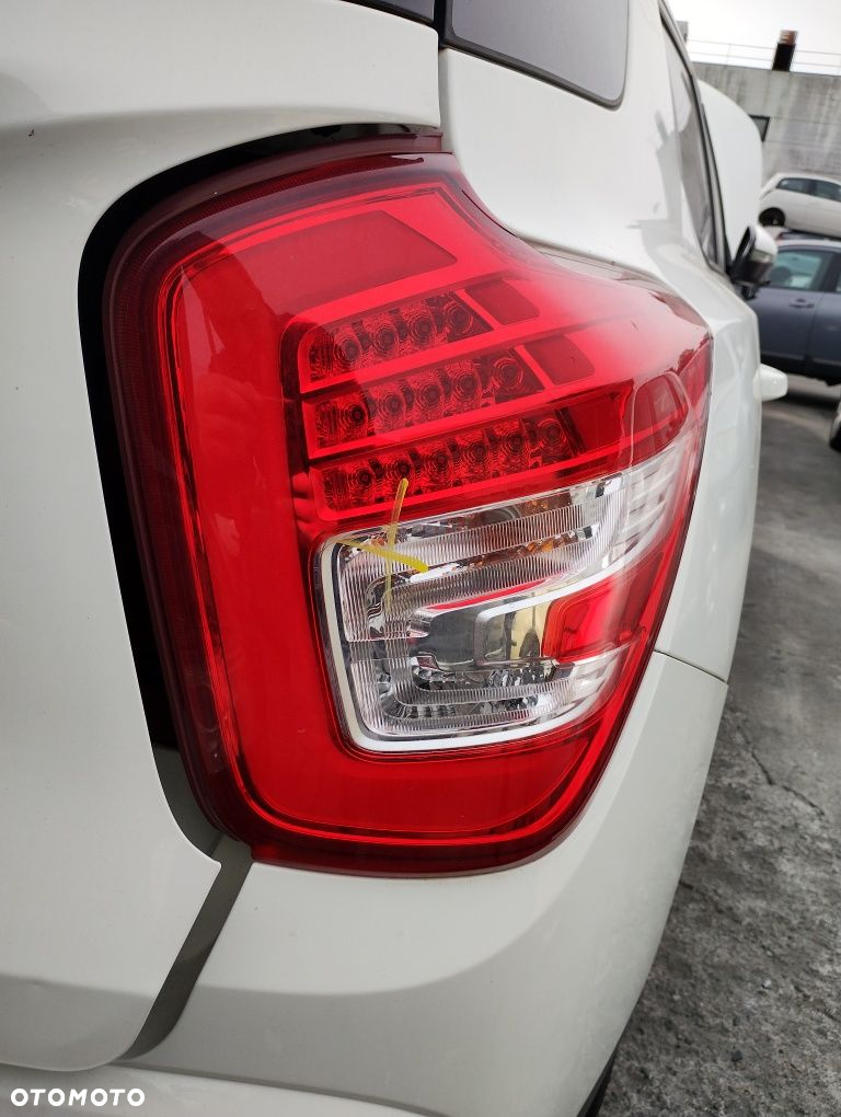 Lampa tylna prawa Ssangyong XLV - 3