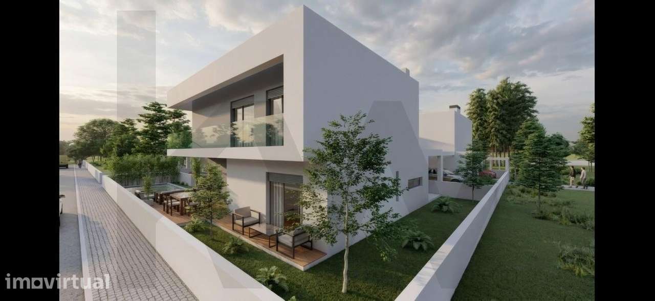 Exclusividade e Design Moderno na Aroeira: A Sua Moradia de Sonho - Grande imagem: 3/5