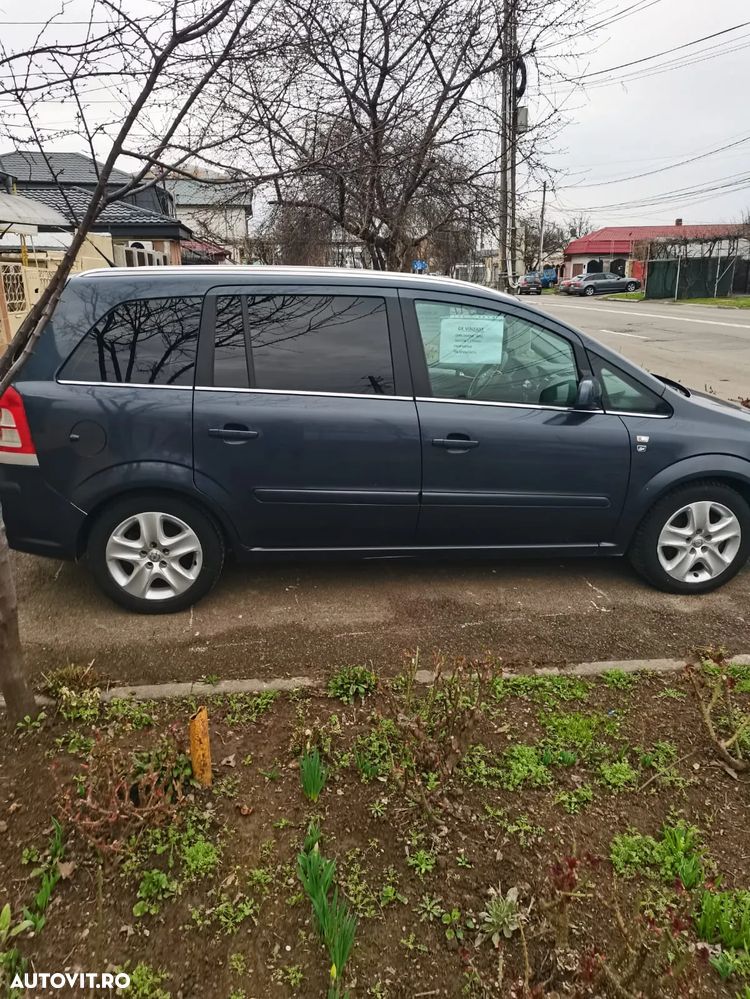 Opel Zafira 1.7 CDTI Cosmo - 3