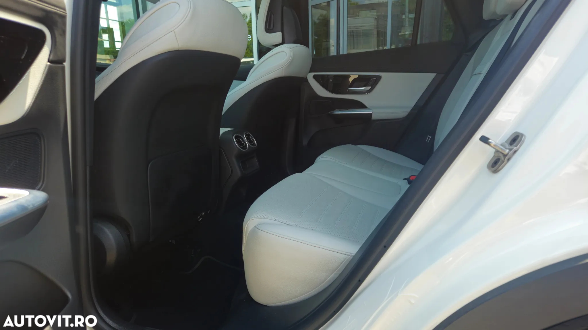 Mercedes-Benz GLC 300 de 4MATIC - 6