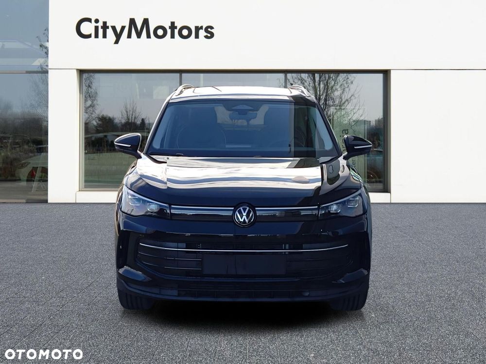 Volkswagen Tiguan - 10